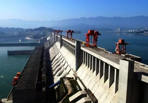 Geoelectricity of Three Gorges Hydropower Station